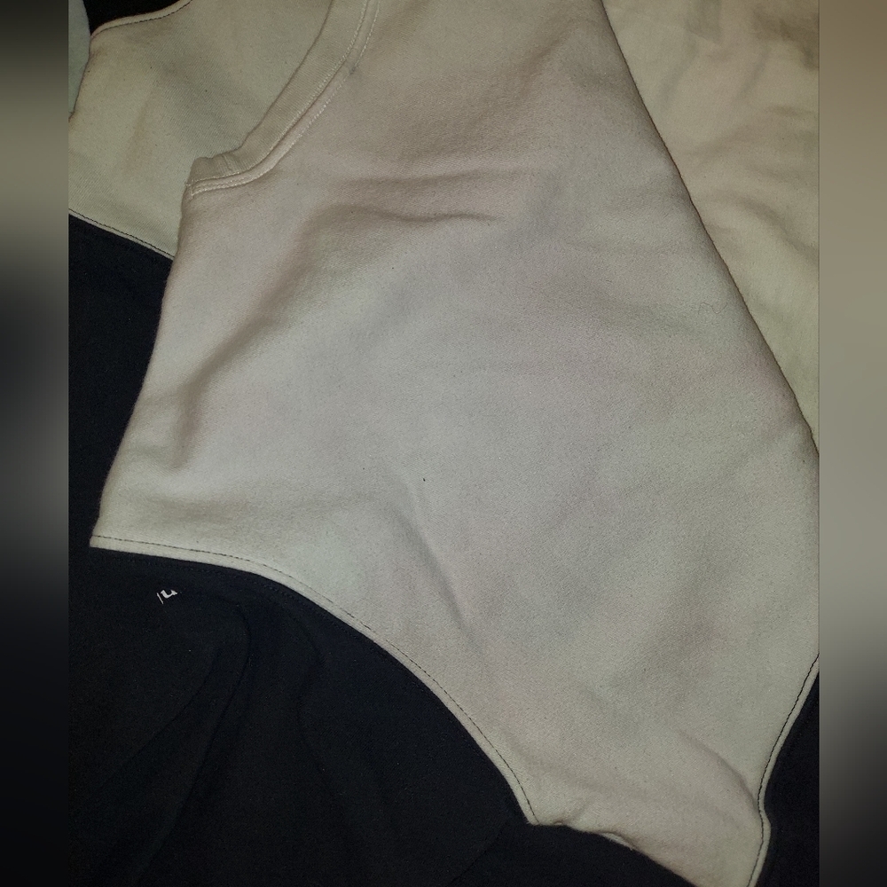 Columbia Trek Women's Cotton Blend Colorblock Crew In Black And White - Picture 5 of 9